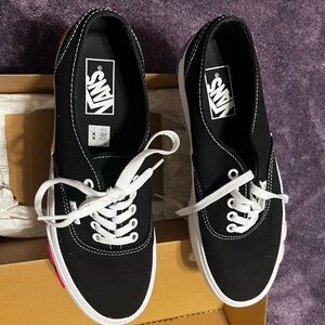 RARE….Authentic Stackform Vans with Flowers.  NWOT